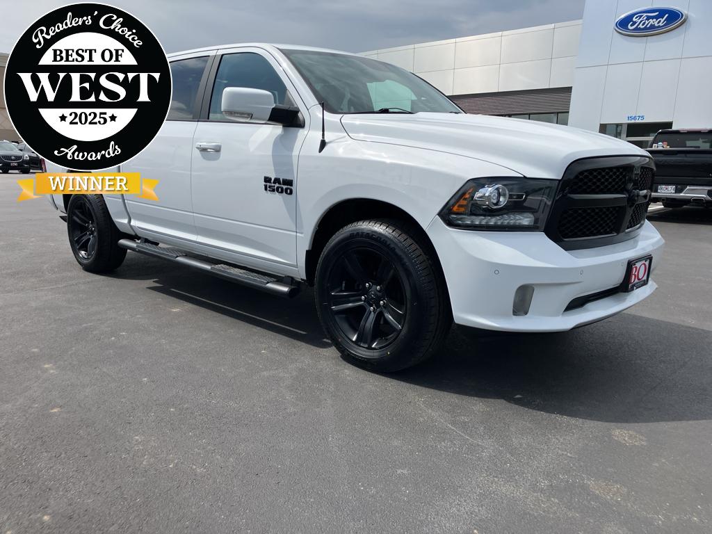2018 RAM 1500 Night 4x4 Crew Cab 5'7's photo