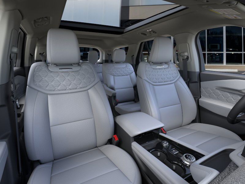 2026 Ford Explorer Platinum - Photo 18