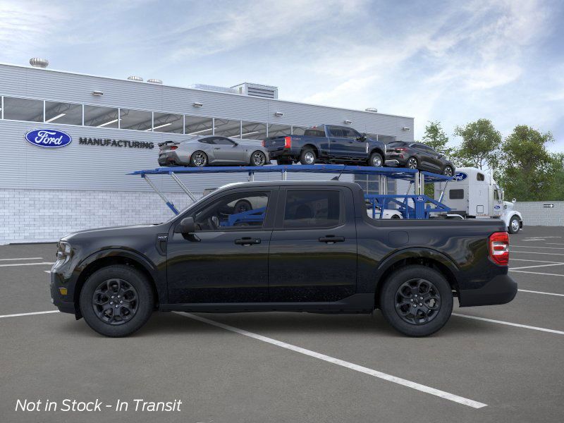 2025 Ford Maverick XLT - Photo 12