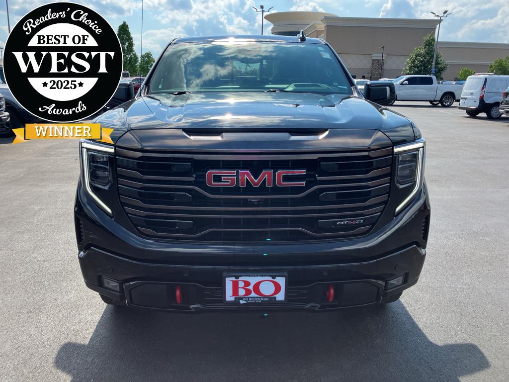 2022 GMC Sierra 4WD Crew Cab Short Box AT4X's photo