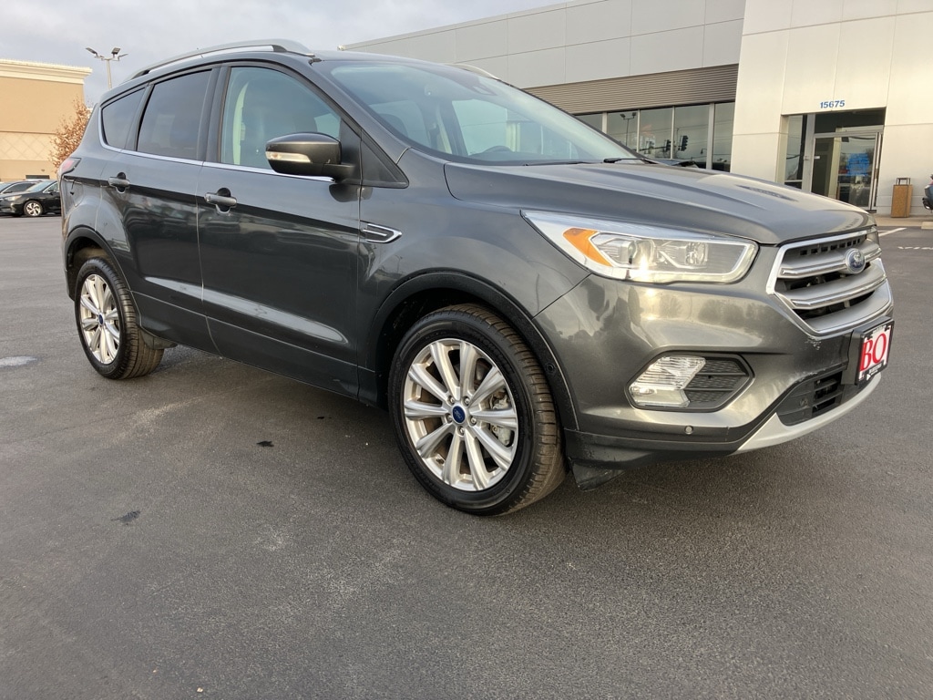 2017 Ford Escape Titanium's photo