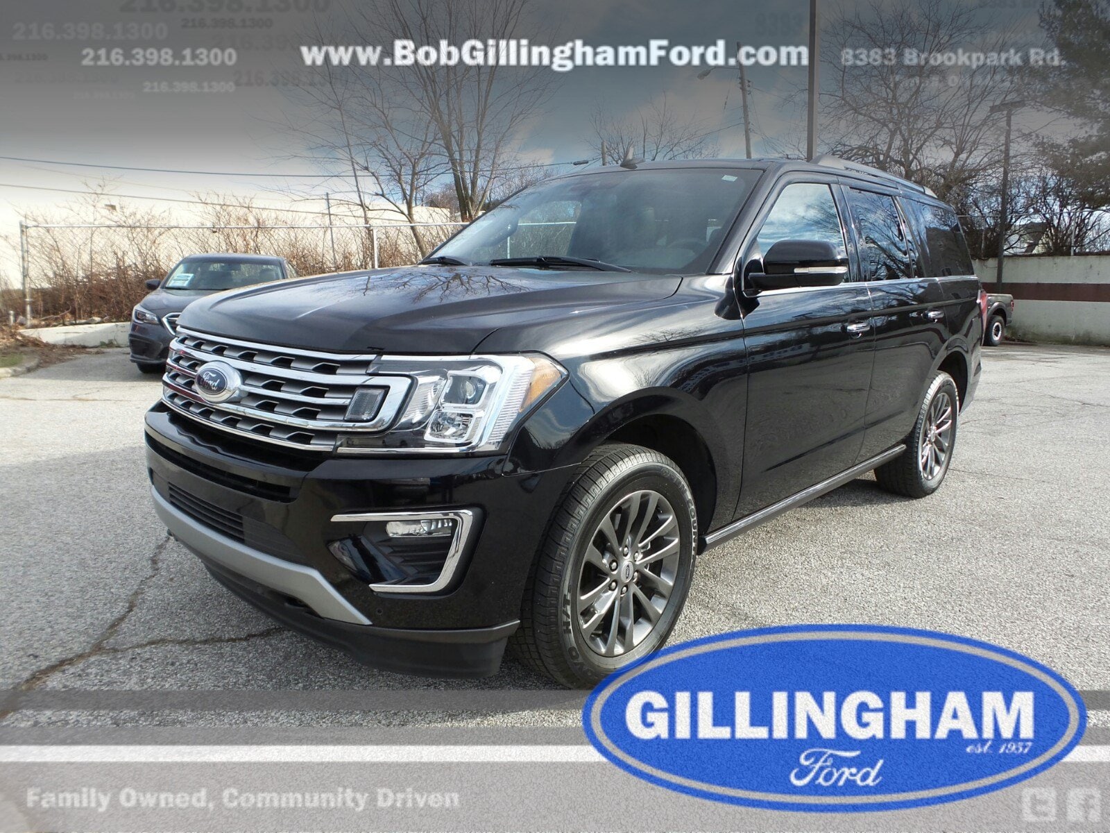 pre-owned black ford expedition