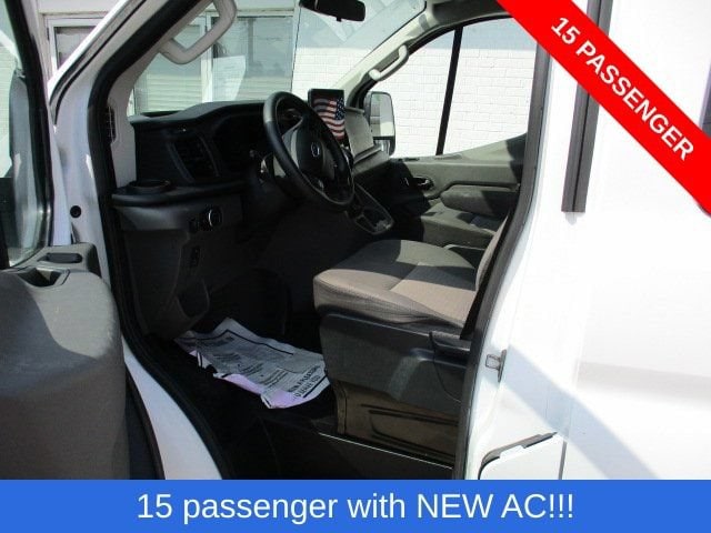2023 Ford Transit Passenger Van XL - Photo 8