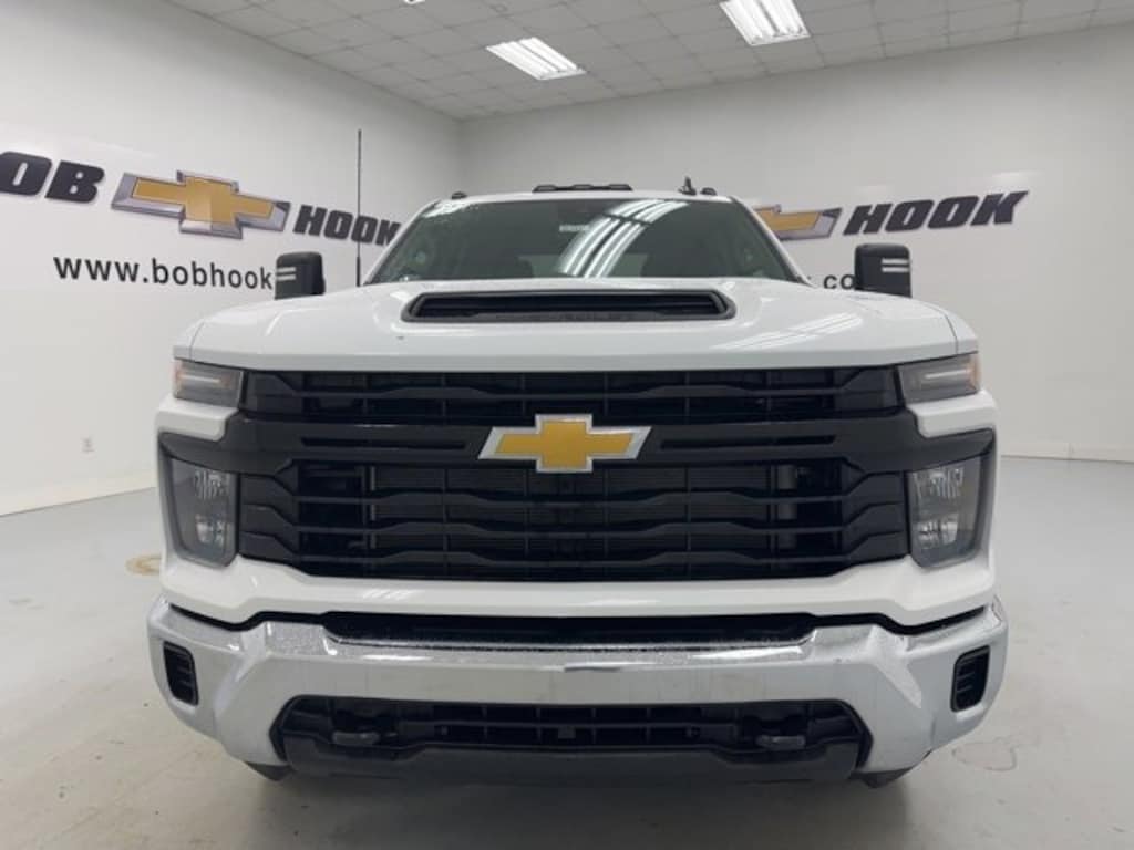 New 2026 Chevrolet Silverado 3500 HD Chassis Cab Work Truck Truck