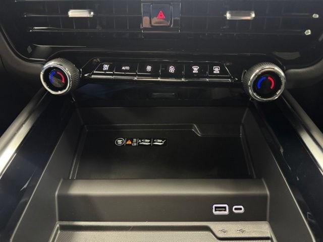 2026 Chevrolet Tahoe Premier - Photo 19