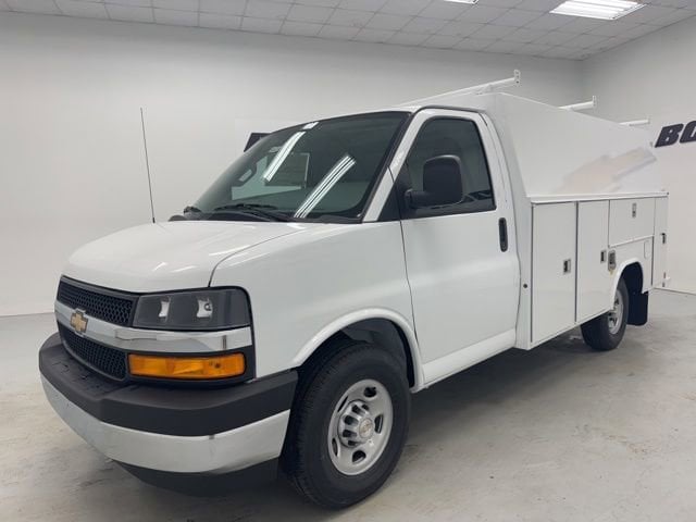 2026 Chevrolet Express 3500 139" WB's photo