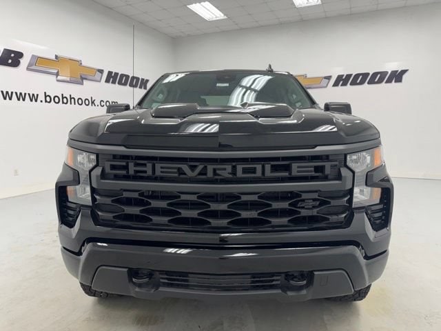 2026 Chevrolet Silverado 1500 Custom Trail Boss - Photo 2