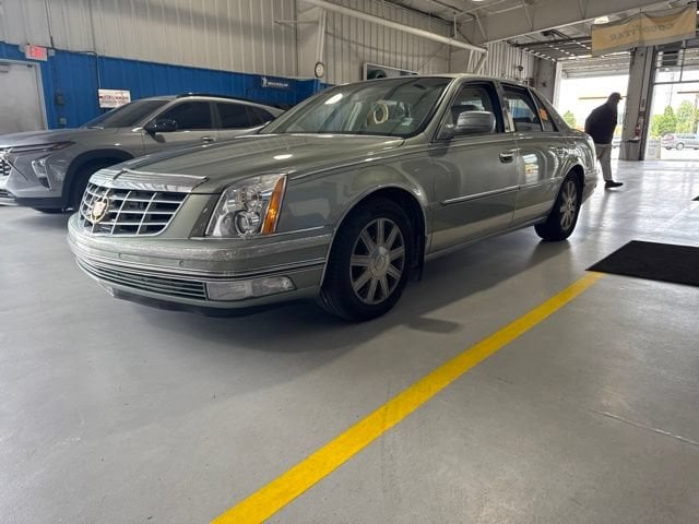 2006 Cadillac DTS's photo