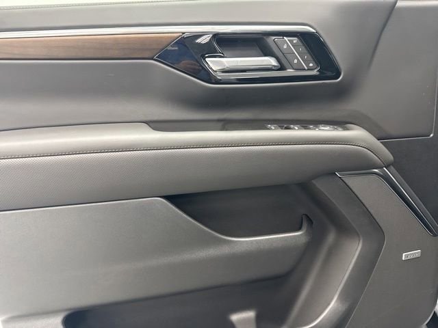 2026 Chevrolet Tahoe High Country - Photo 9