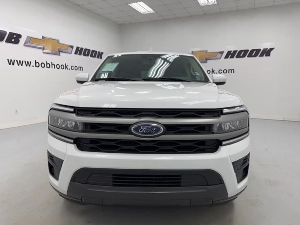 Used 2024 Ford Expedition Max XLT SUV