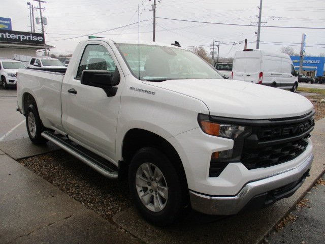 2024 Chevrolet Silverado 1500 photo 3