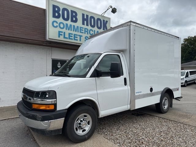 2025 Chevrolet Express Cutaway