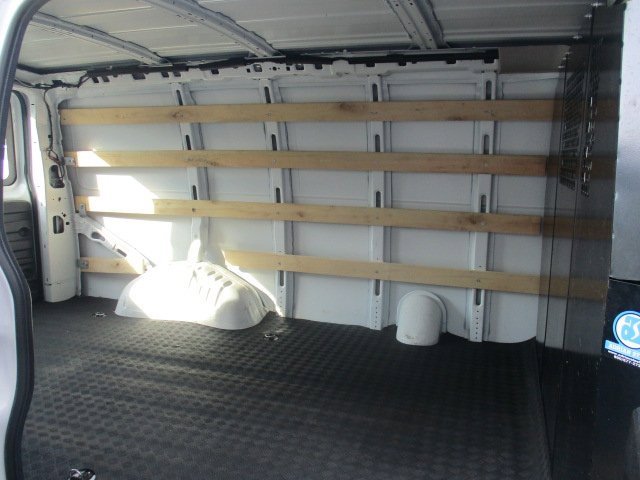 2022 Chevrolet Express Cargo 2500 photo 4