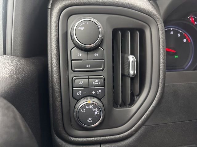 2025 Chevrolet Silverado 2500 HD Work Truck - Photo 12