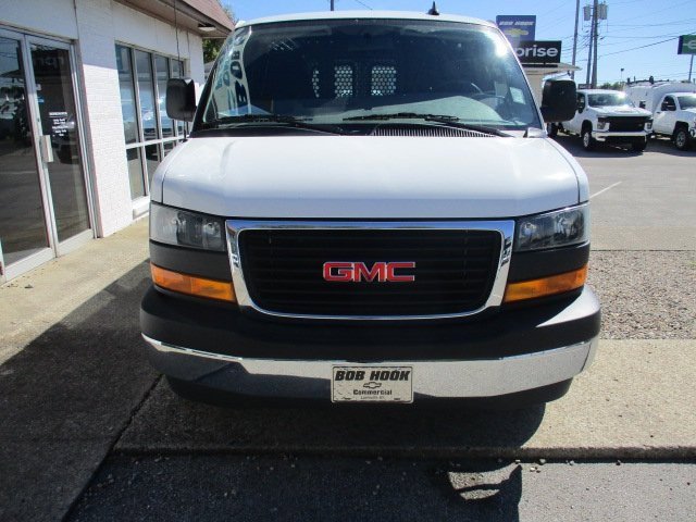 2023 Gmc Savana Cargo 2500 photo 2