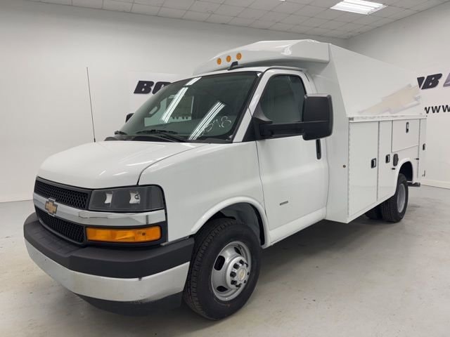2026 Chevrolet Express 3500 139" WB's photo