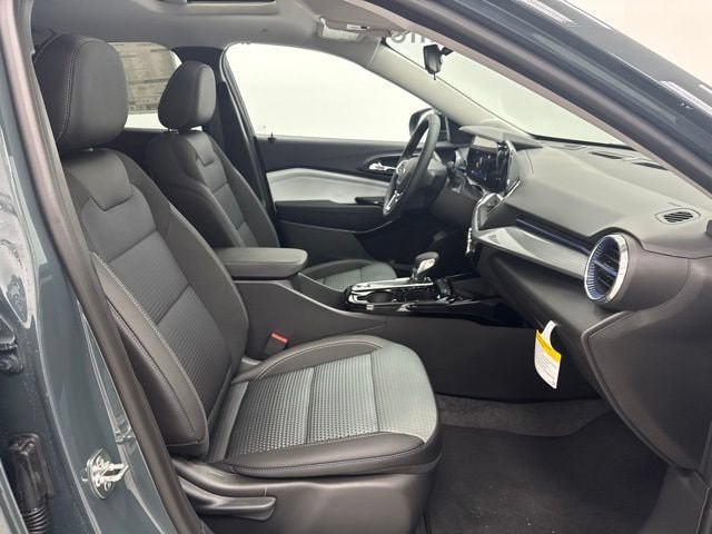 2026 Chevrolet Trax LT - Photo 30