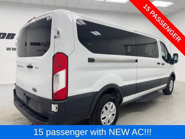 2023 Ford Transit Passenger Van XL - Photo 5