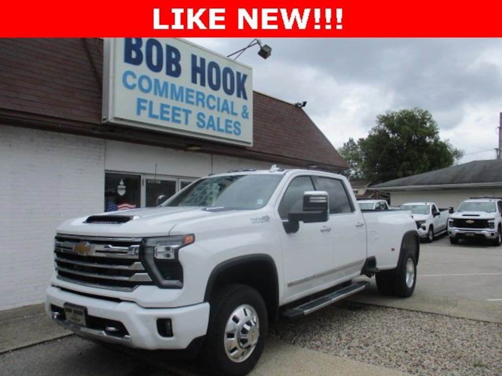 Used 2024 Chevrolet Silverado 3500 HD High Country DRW Truck Crew Cab