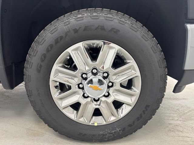 2026 Chevrolet Silverado 2500 HD High Country - Photo 37