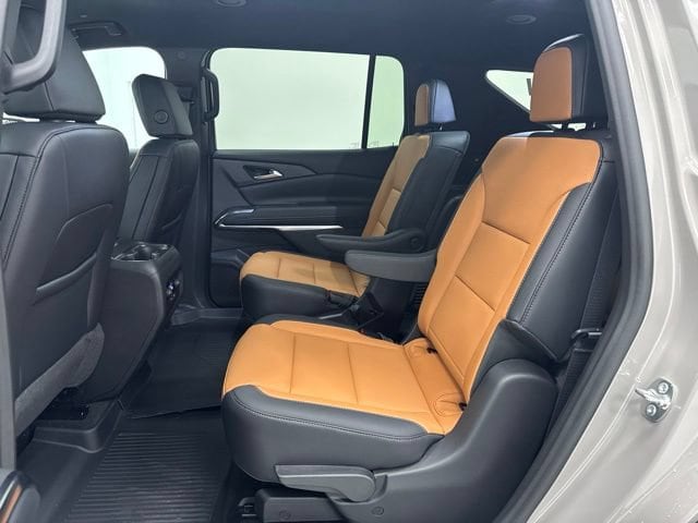 2027 Chevrolet Traverse Z71 - Photo 26