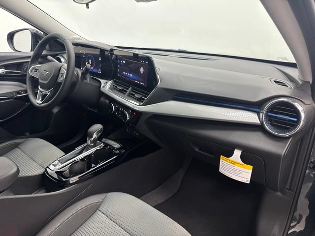 2026 Chevrolet Trax LT - Photo 29