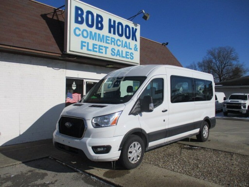 Used 2022 Ford Transit Passenger Wagon XL Wagon Medium Roof Van
