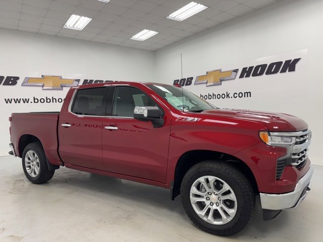 2025 Chevrolet Silverado 1500 LTZ photo 2