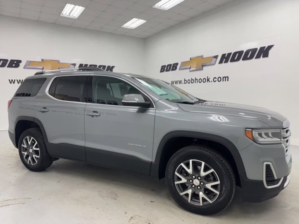 Used 2023 GMC Acadia SLE SUV