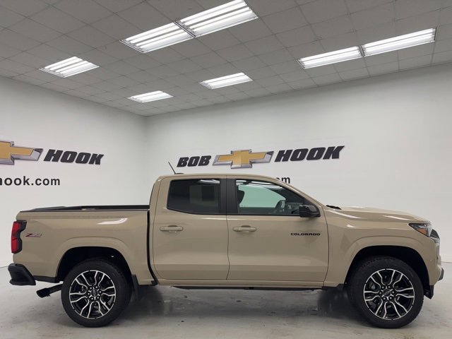 2024 Chevrolet Colorado Z71 photo 4