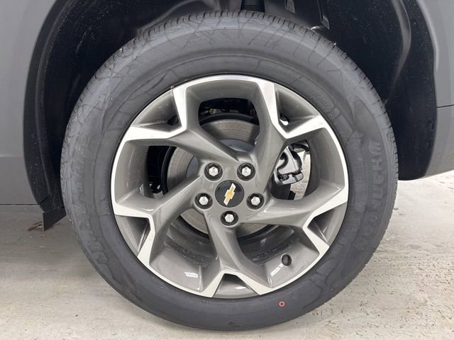 2026 Chevrolet Trax LT - Photo 35