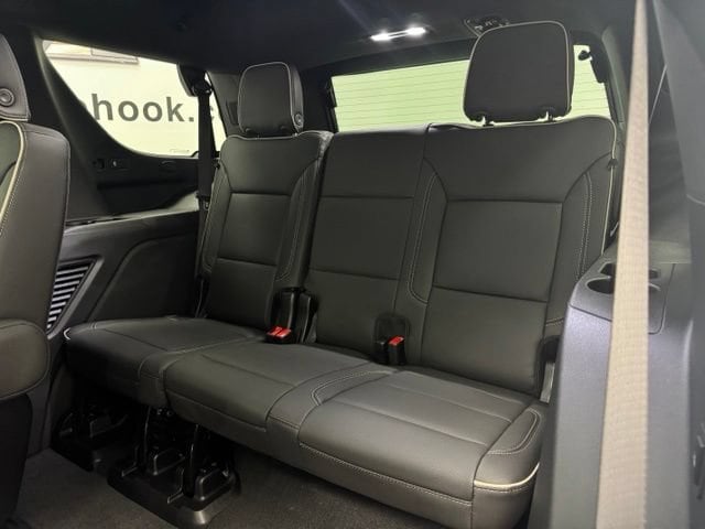 2026 Chevrolet Tahoe Premier - Photo 28