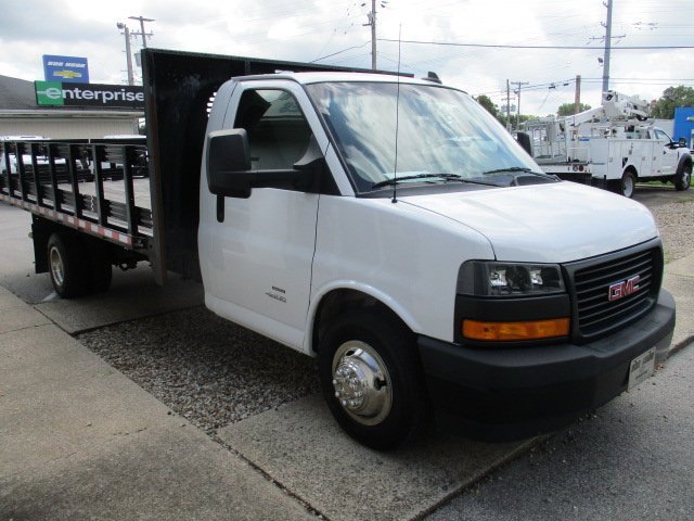 2020 Gmc Savana Cutaway photo 3