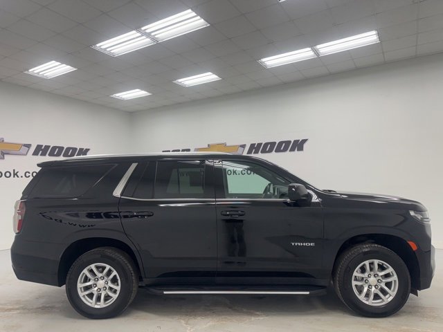 2023 Chevrolet Tahoe LT photo 3