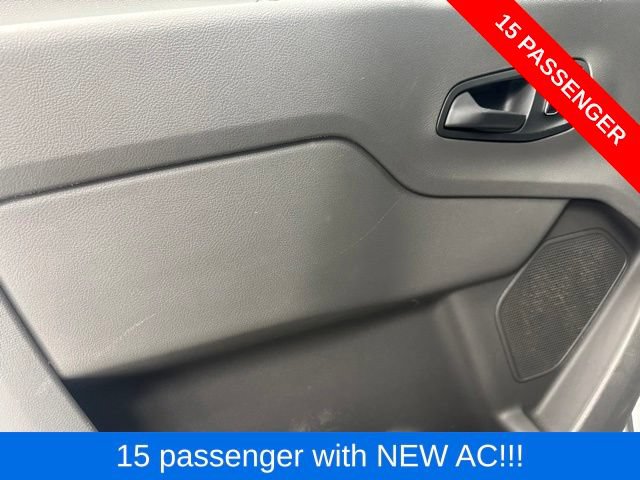 2023 Ford Transit Passenger Van XL - Photo 9