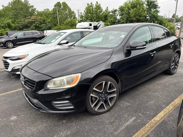 2017 Volvo S60 T5 Dynamic's photo