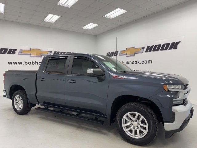 2020 Chevrolet Silverado 1500 LT photo 3