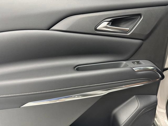 2027 Chevrolet Traverse Z71 - Photo 24