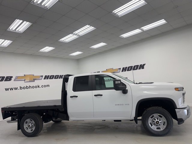 2025 Chevrolet Silverado 2500HD photo 4