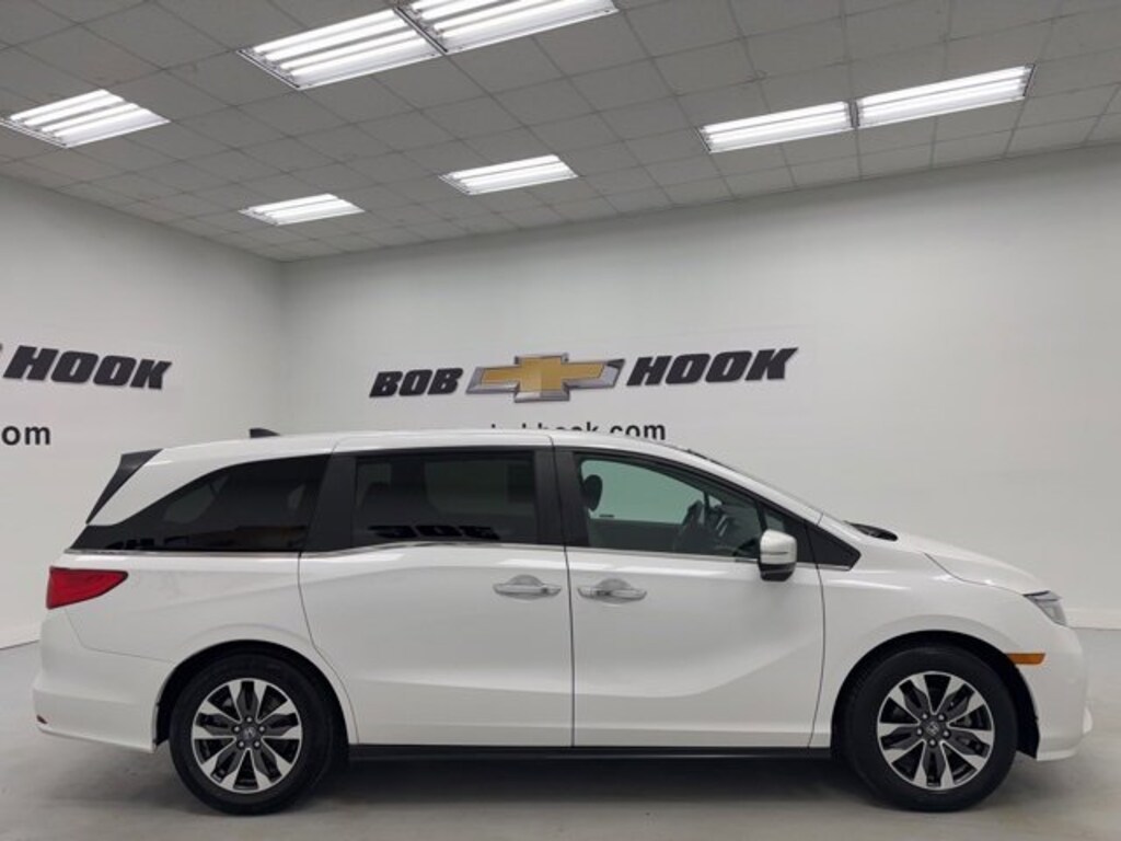 Used 2024 Honda Odyssey EX-L Van