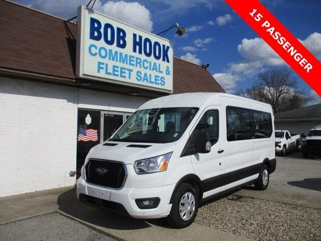 2022 Ford Transit 350 XL Med Roof Sliding Pass. 148's photo