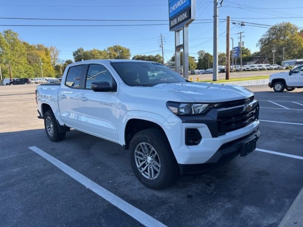 Used 2024 Chevrolet Colorado LT Truck Crew Cab