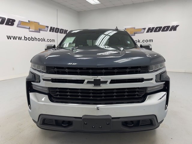 2020 Chevrolet Silverado 1500 LT photo 2