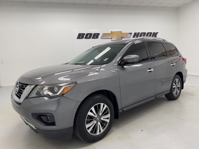 2017 Nissan Pathfinder SL