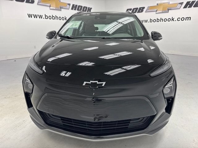 Used 2023 Chevrolet Bolt EUV Premier with VIN 1G1FZ6S02P4161879 for sale in Louisville, KY