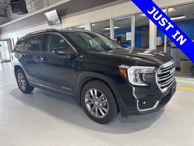 2024 Gmc Terrain SLT photo 3