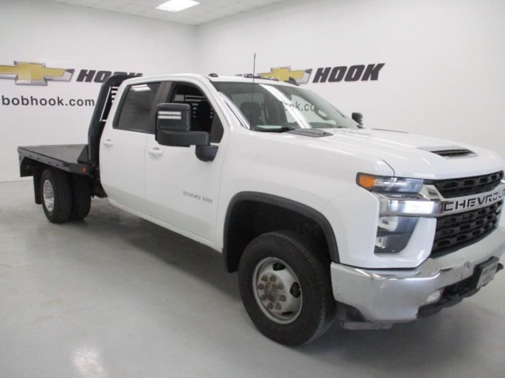 Used 2022 Chevrolet Silverado 3500 HD Chassis Cab LT Truck Crew Cab
