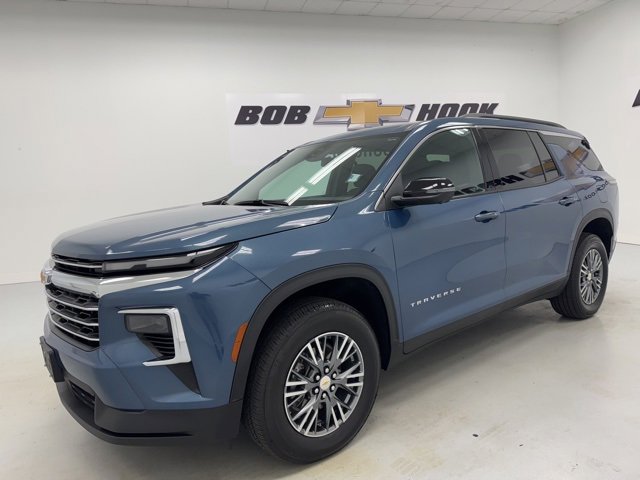 2024 Chevrolet Traverse 2LT's photo