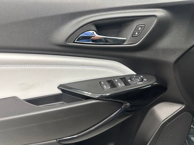 2026 Chevrolet Trax LT - Photo 9