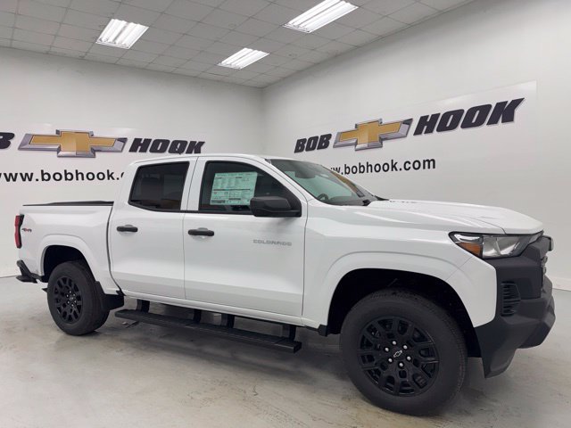 2026 Chevrolet Colorado Work Truck - Photo 3